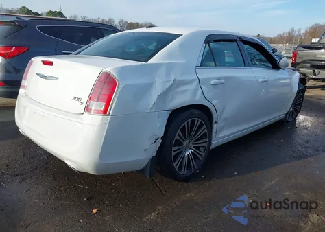 2014 Chrysler 300 300S из США, поврежденный, VIN 2C3CCABGXEH148197